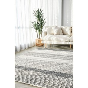 Studio 324 Silver Rug by Rug Culture